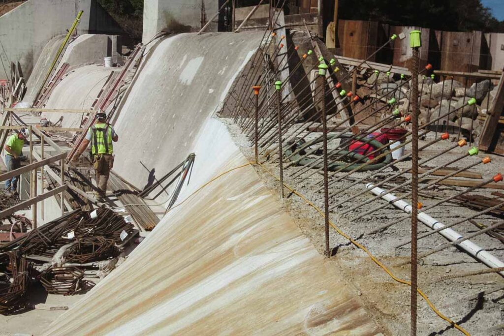 employees working on a dam project